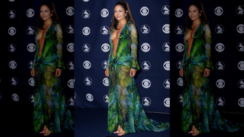 Jennifer López en los premios Grammy 2000