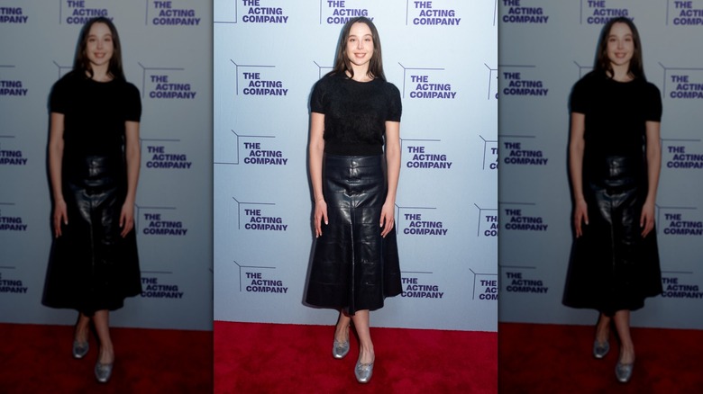 Ella Beatty asiste a la recepción de gala de la obra "Día festivo" en Harry's Table por Cipriani el 6 de octubre de 2024