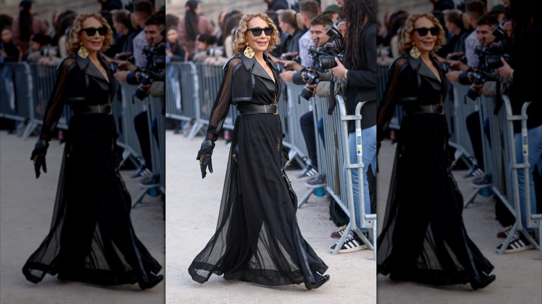Marisa Berenson asiste a la feria Schiaparelli Womenswear Otoño/Invierno 2026-2027 como parte de la Semana de la Moda de París el 05 de marzo de 2026 en París, Francia.