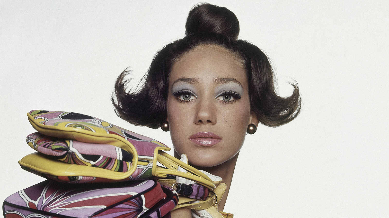 ¿Recuerdas a la supermodelo de los 70 Marisa Berenson? Ella sigue siendo un golpe de gracia total