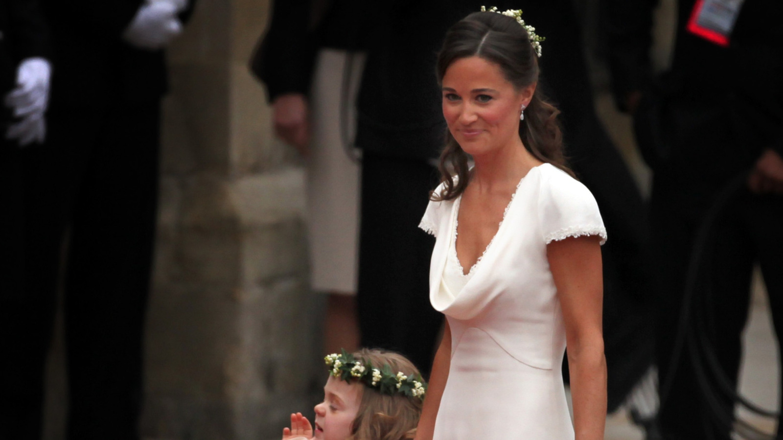 '¡Me quedó demasiado bien!': la divertida respuesta de Pippa Middleton al zumbido de su icónico vestido blanco