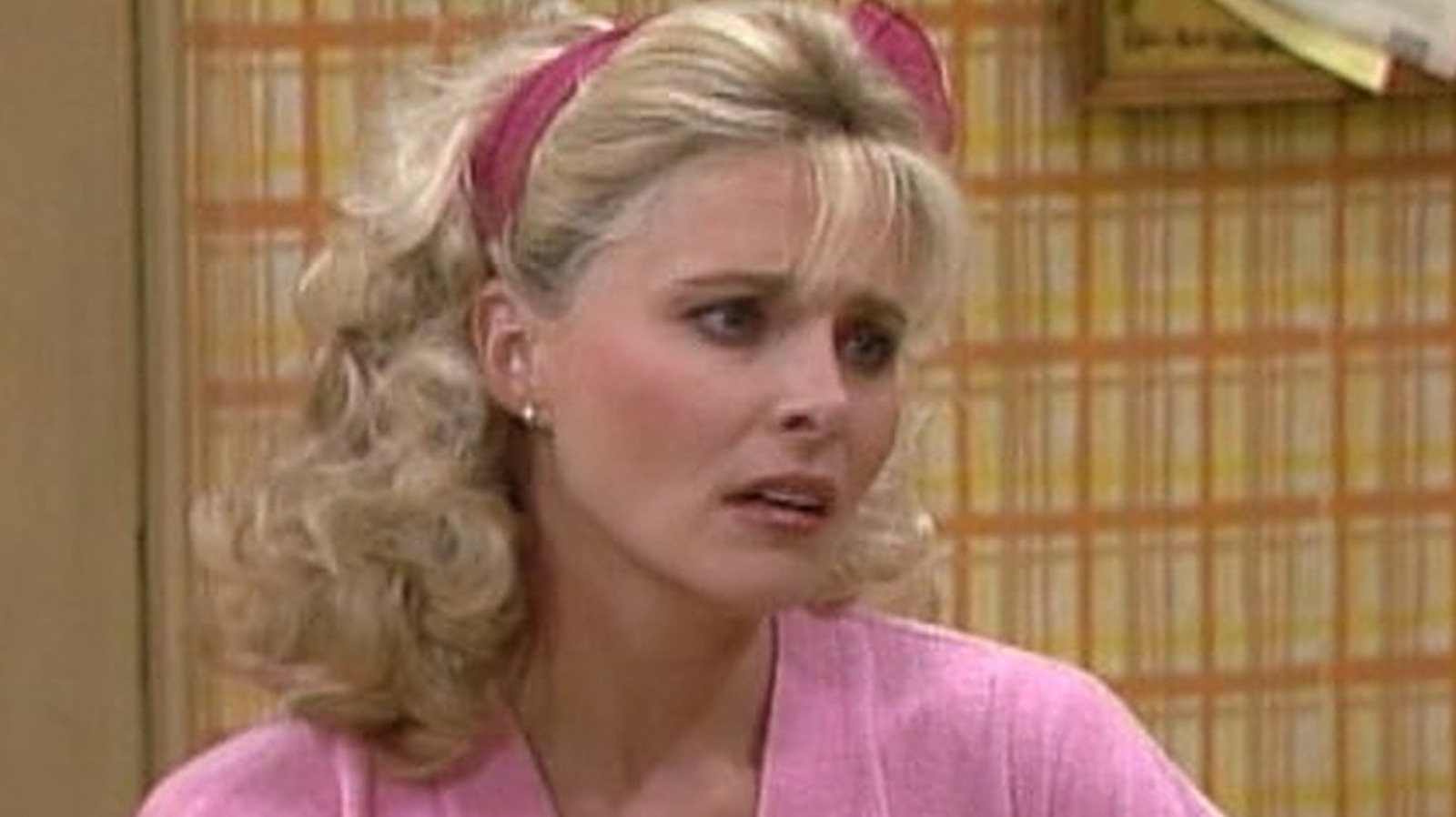 Así es como se ve ahora la estrella de Three's Company y James Bond, Priscilla Barnes