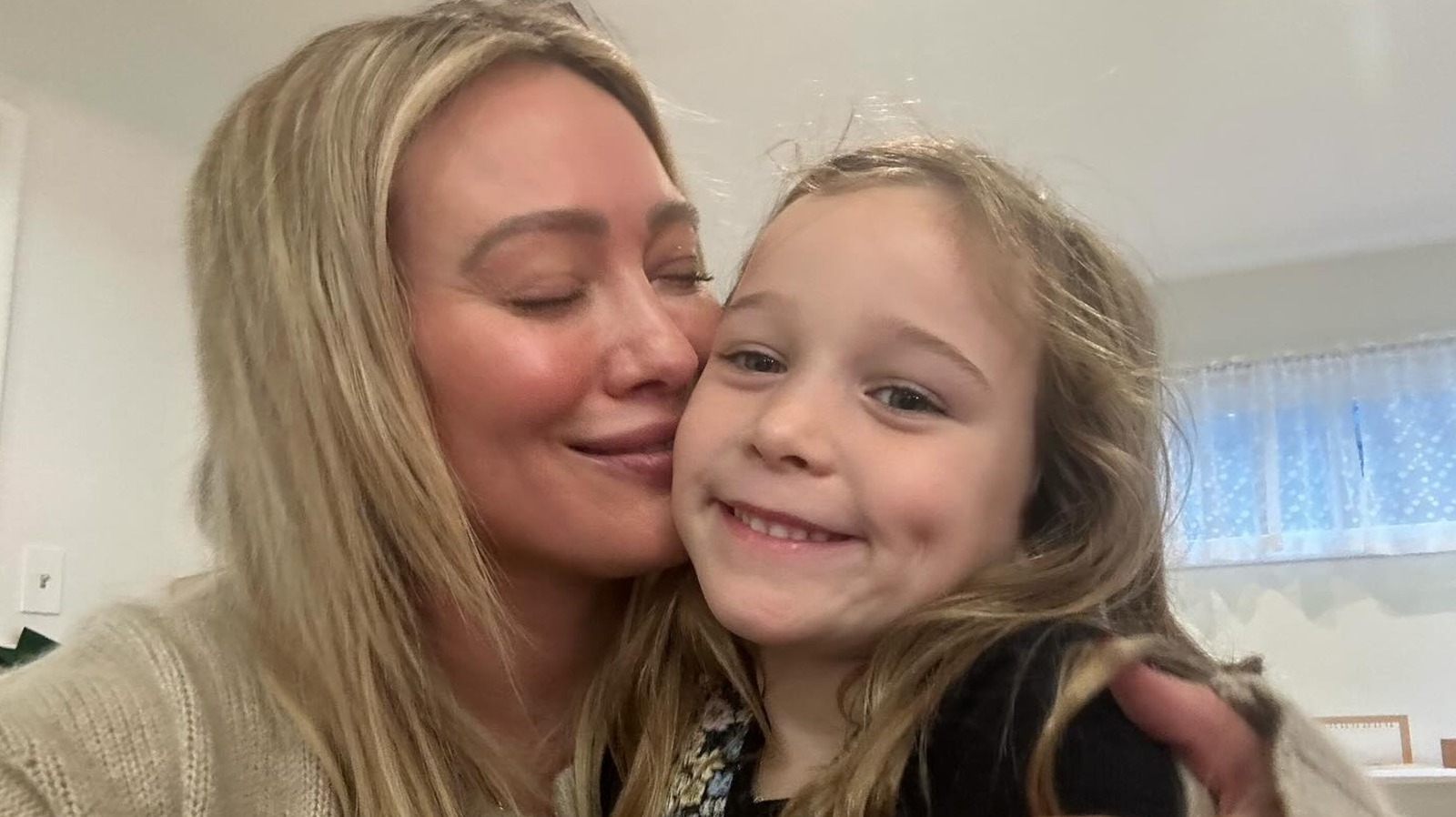 10 dulces fotos de Hilary Duff y su hija salvaje Banks