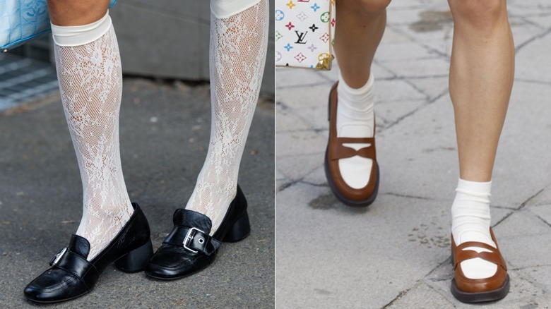 Un par de mocasines negros con hebillas y calcetines de encaje blanco durante la Semana de la Moda de Oslo en septiembre de 2026 / Un par de mocasines marrones y crema con calcetines blancos durante la Semana de la Moda de París en marzo de 2026