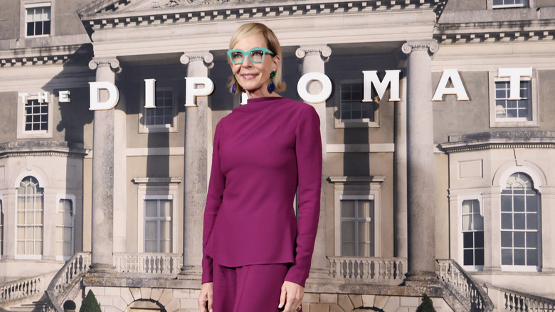 Allison Janney asiste al photocall FYSEE Showcase de Netflix para "El diplomático" en TUDUM Theatre el 2 de noviembre de 2024 en Hollywood, California.