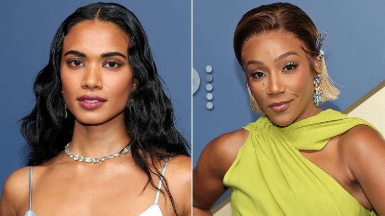 Supriya Ganesh y Tiffany Haddish luciendo coloridas joyas en los Emmy 2026