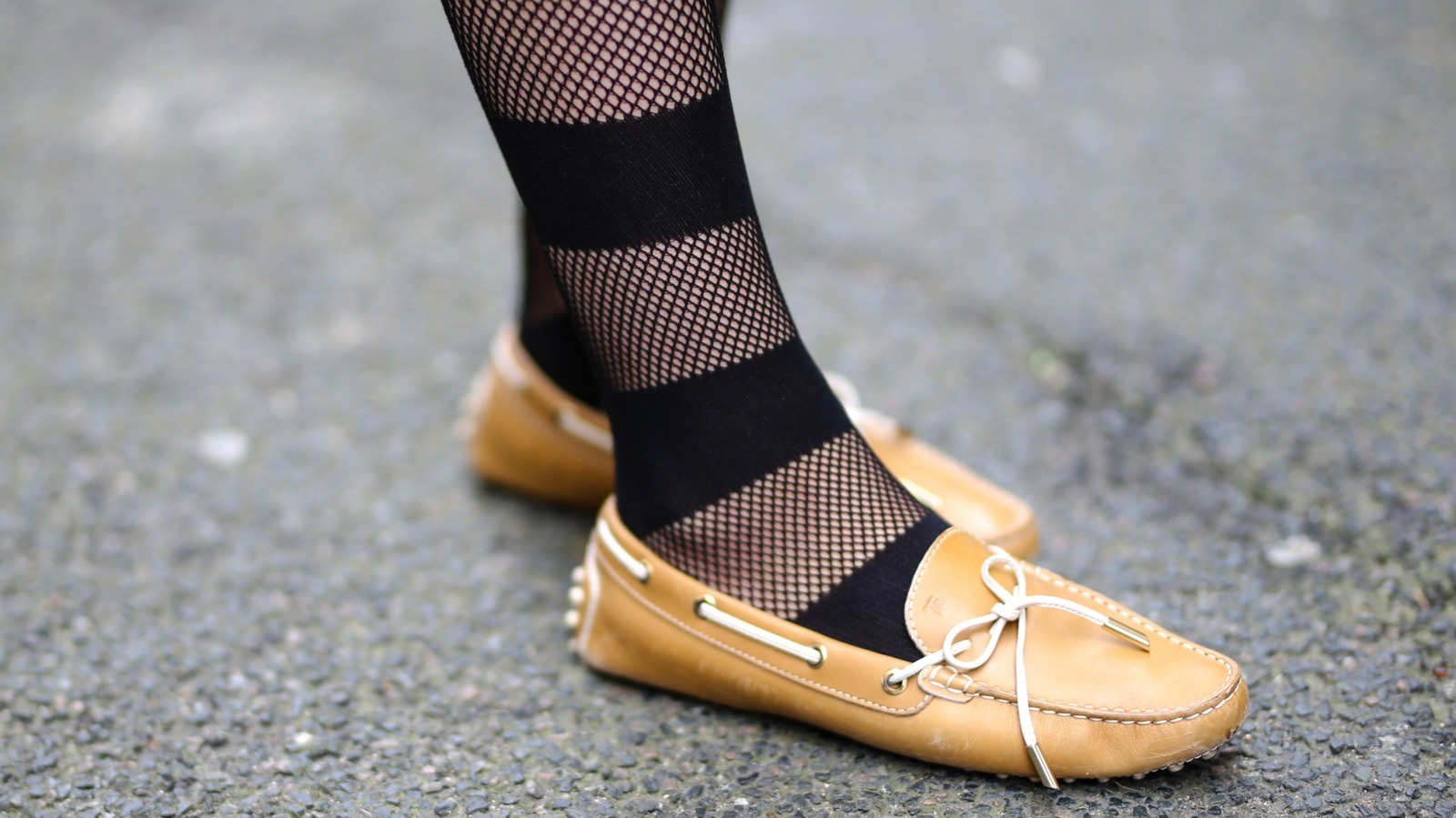 Resolvamos el gran debate sobre la moda del otoño de 2026: ¿los náuticos Sperry están de moda o están de moda?