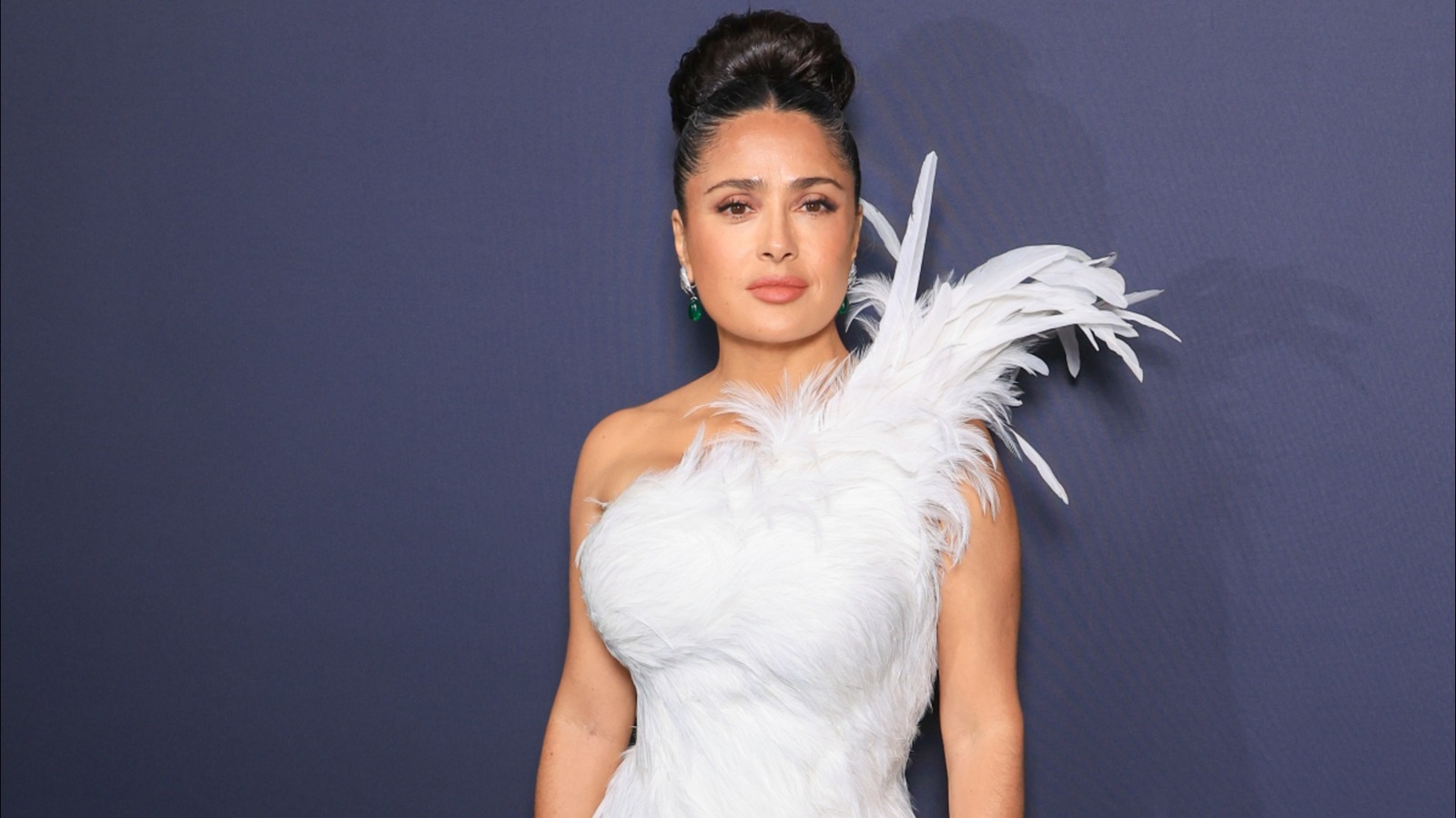 Los mejores momentos de estilo de Salma Hayek cuando tenía 50 años