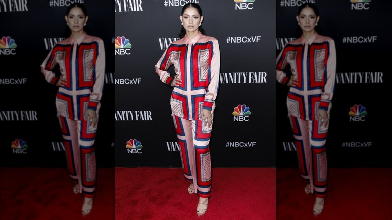 Miranda Rae Mayo en la celebración de la temporada de NBC y Vanity Fair en Los Ángeles en noviembre de 2019